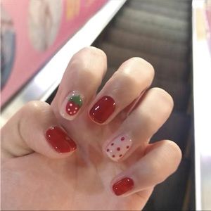 Berry Tips - Nail Junkie - full artificial nail set
